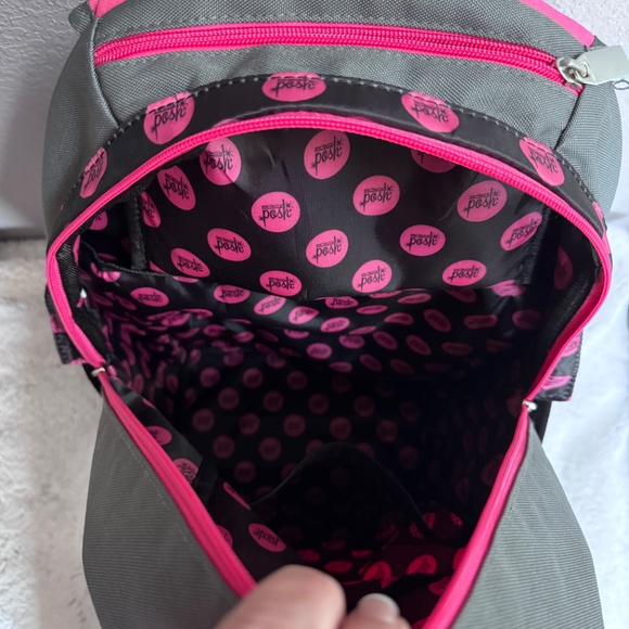 Perfectly Posh~Stylish pink, gray and black backpack~NWOT - Picture 8 of 14